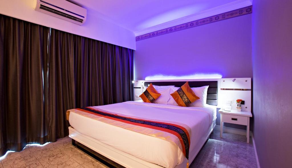 C & N Patong, Phuket Patong